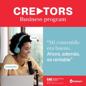 mujer explicando creator business program